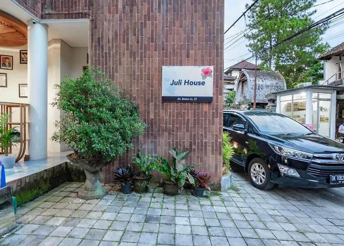 Juli House By Mahaputra 3*