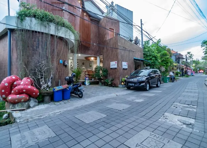 Juli House By Mahaputra 3*